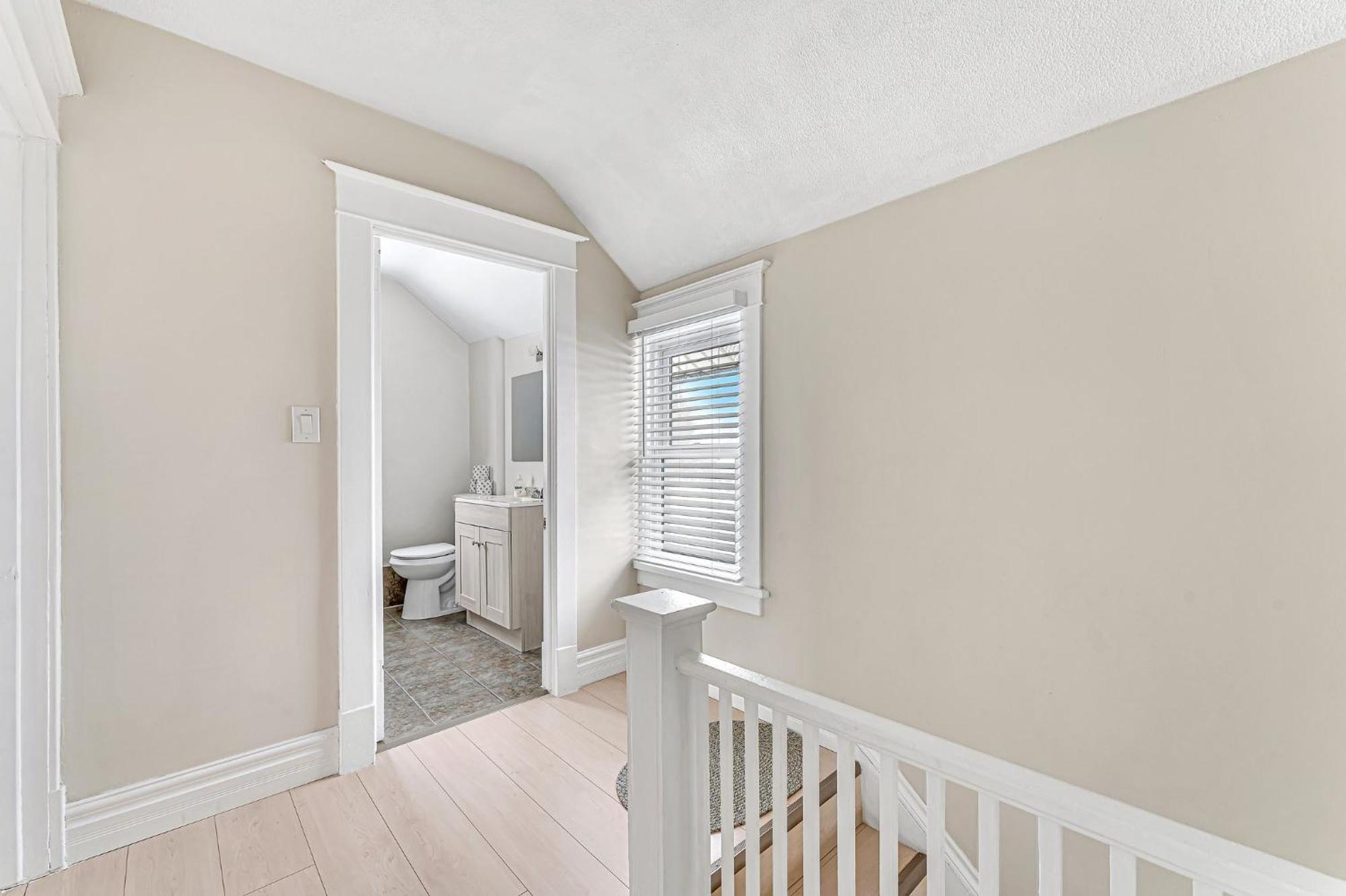 Spacious Home 5 Min Walk To Falls 나이아가라 폭포 외부 사진