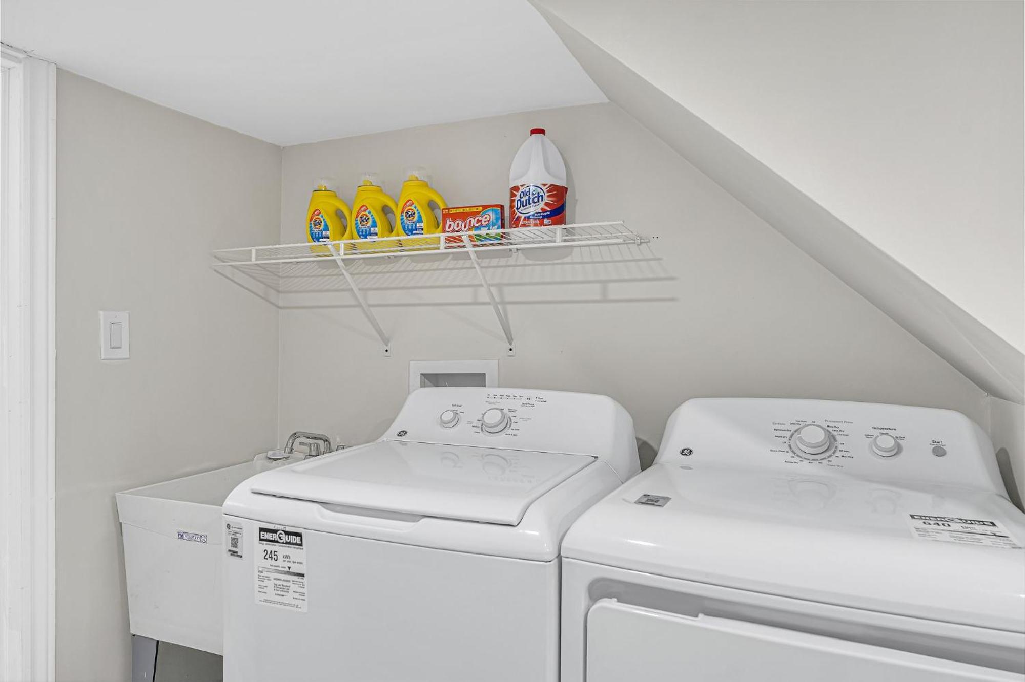Spacious Home 5 Min Walk To Falls 나이아가라 폭포 외부 사진
