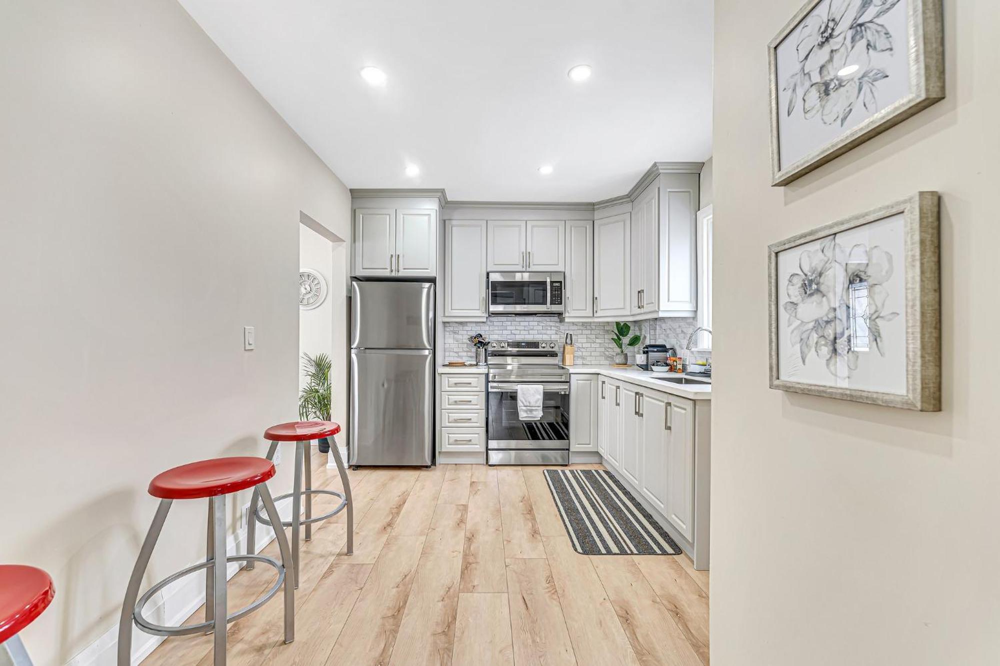 Spacious Home 5 Min Walk To Falls 나이아가라 폭포 외부 사진